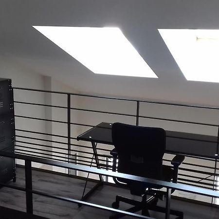 9 Pers 160 M² +Jardin- 10Mn Nantes -30Mn Mer Bouguenais Exterior foto