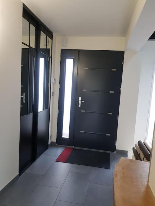 9 Pers 160 M² +Jardin- 10Mn Nantes -30Mn Mer Bouguenais Exterior foto